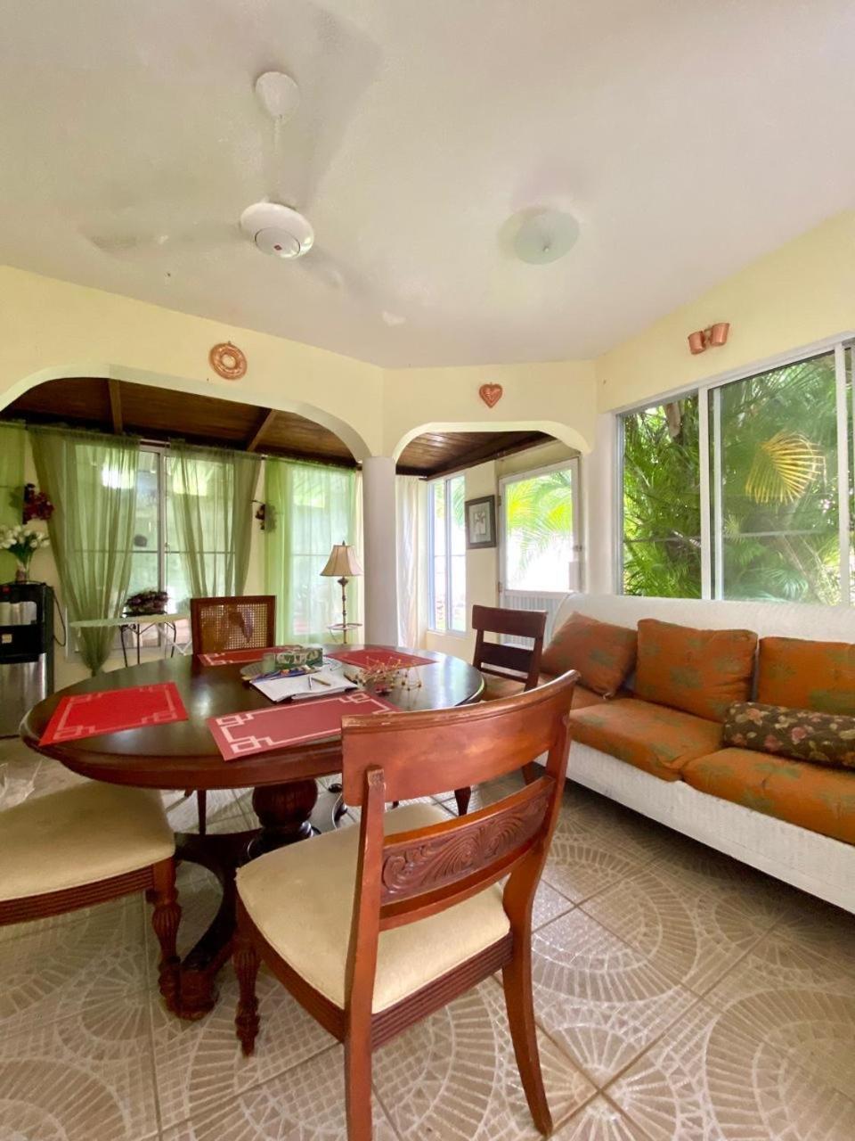 Freandly Three Bedrooms Apartment โซซูอา ภายนอก รูปภาพ