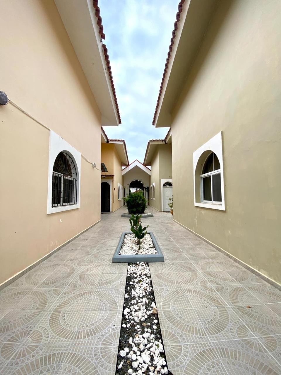 Freandly Three Bedrooms Apartment โซซูอา ภายนอก รูปภาพ